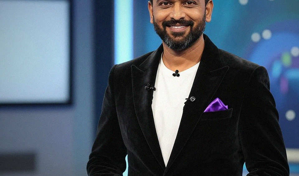 ओल्ड ट्रैफर्ड का वह कमरा: लंकाशायर ने जेम्स एंडरसन के 25 साल का हिसाब कैसे बंद किया